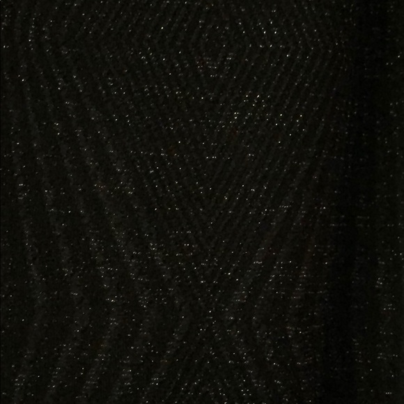 Black Dress - Picture 2 of 3